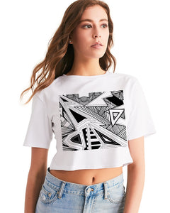 Craglines Shift Women's Cropped Tee