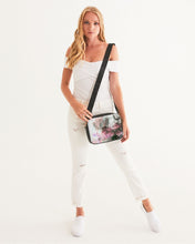 Load image into Gallery viewer, Chalkwater Crush Crossbody Bag
