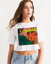 Load image into Gallery viewer, MONSTERA Women&#39;s Cropped Tee
