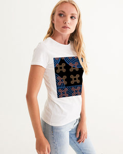 Continuous Peace Women's Graphic Tee