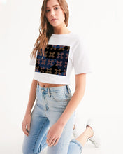 Load image into Gallery viewer, Continuous Peace Women&#39;s Cropped Tee
