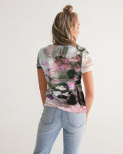 Load image into Gallery viewer, Chalkwater Crush Women&#39;s V-Neck Tee

