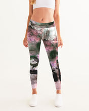 Load image into Gallery viewer, Chalkwater Crush Women&#39;s Yoga Pants
