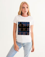 Load image into Gallery viewer, Continuous Peace Women&#39;s Graphic Tee
