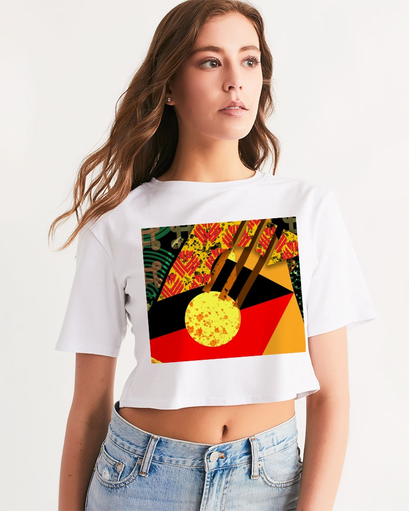 continuospeace1 heritage print Women's Cropped Tee